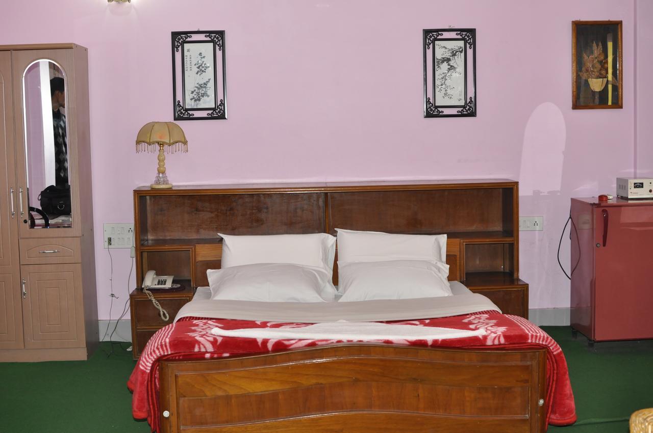 Chief Guest House Aizawl Exterior photo